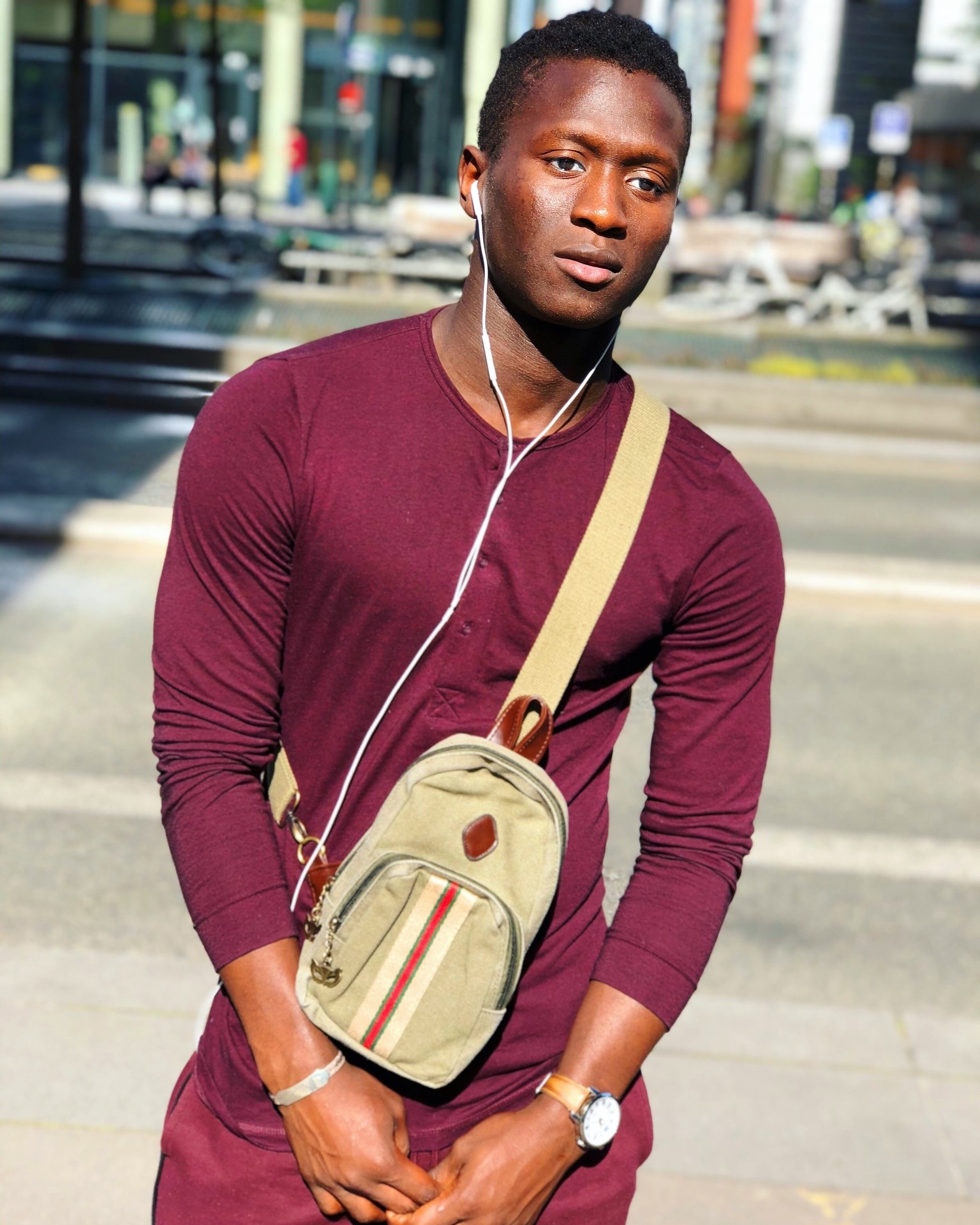 F9D52A51-663D-45FE-9424-9AFB993060BA par Padjiby