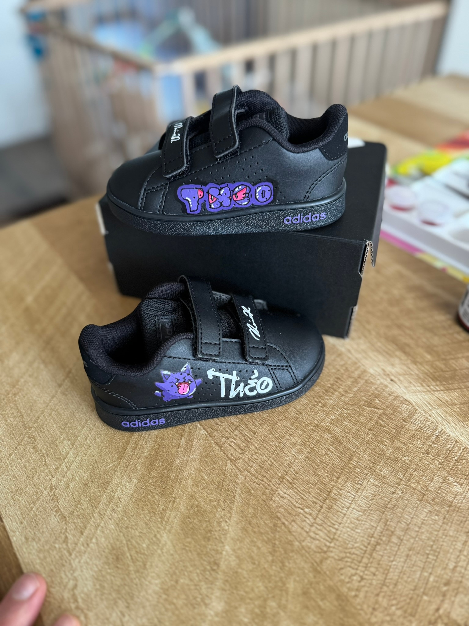 Baby shoes x Gengar par ReiinoR